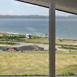 3 Bedroom Lovely In *