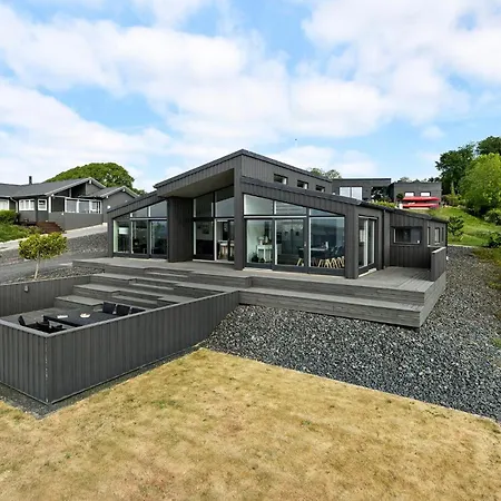 3 Bedroom Lovely In Aabenraa