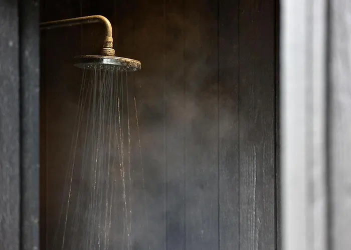 3 Bedroom Lovely In Ferienhaus