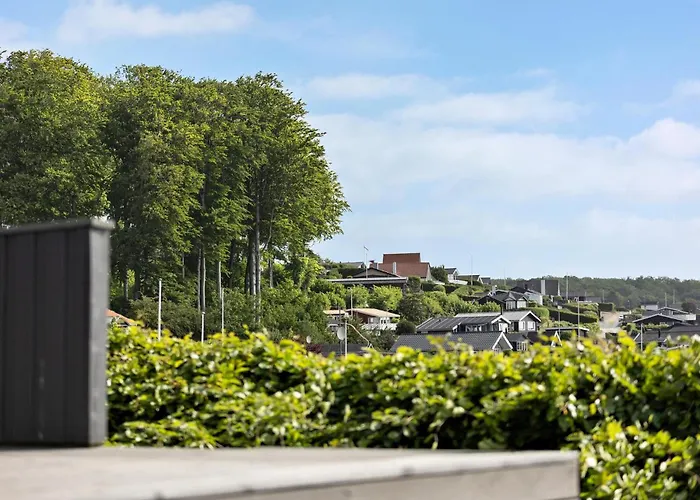 3 Bedroom Lovely In Ferienhaus Aabenraa